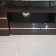 میز تلویزیون هاردستون بدون خط و خش