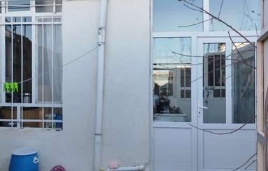 فروش یک باب ساختمان تمیزو مرتب داخل بن بست