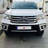 خریدار تویوتا هایلوکس بلند بدون رنگ