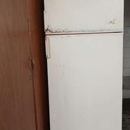 یخچال فریزر آزمایش