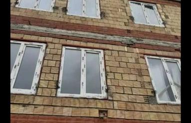 یکدستگاه خانه دوطبقه