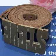 کمربند اروپای و دکمه های سر آستین انگلیسی باجعبه فابریک