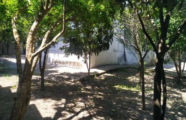 650 متر زمین با بنا کلنگی