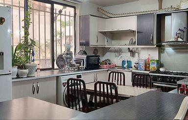 آپارتمان سه خوابه