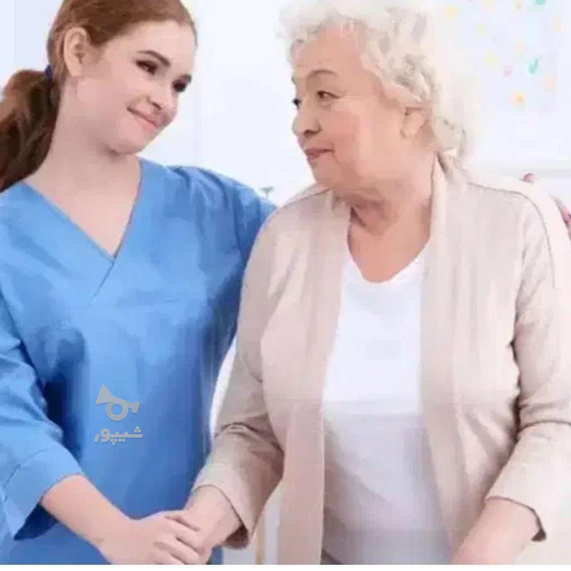 همراه سالمند آقا یا خانم - undefined