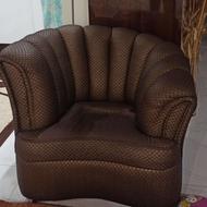 مبل و میز بازویی