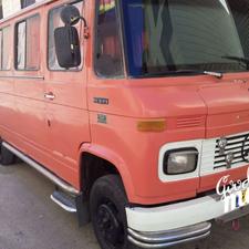 مینی بوس بنز