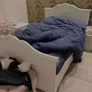 تخت 120 به همراه شزلون و پایه اویز تور و تور