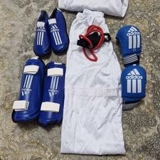 لباس کاراته باروپایی دستکش ساق بندکش ورزشی