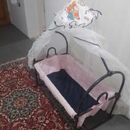 تخت گهواره ای