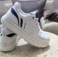 کفش راحتی زنانه و مردانه