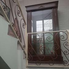 بوفه چوب گردو کاملا سالم و جادار