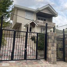 ویلا دوبلکس با تمامی امکانات