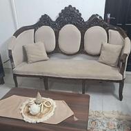 مبل 9 نفره.یه عدد 3نفره و6 عدد یک نفره