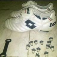 کفش فوق حرفه ایی و تخصصی فوتبال