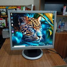 مانیتور 17 اینچ برند samsung