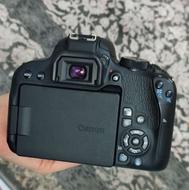 دوربین کنون canon 800d با لنز 50 و 18-135