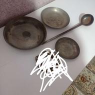 سه عدد بشقاب. مسی قدیمی