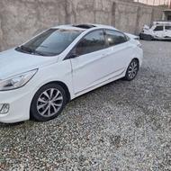 هیوندا اکسنت بلو 2015