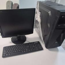 کیس و مانیتور