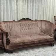 مبل 7نفره بعلاوه میز ناهار خوری 4نفره