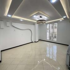65متری/قیمت مناسب/بازسازی شده/سنددار /وام دار