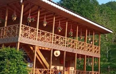 بومگردی گلهای زیبای شمعدونی در فومن