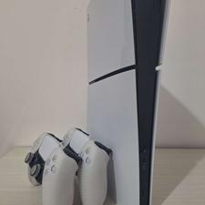 PS5 slim digital + دسته اضافه