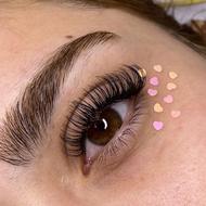 اکستنشن مژه طبیعی