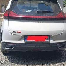 ام وی ام x33 کراس