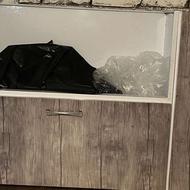 کابینت فلزی تمیز تیکه پایین و بالا