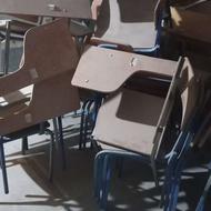 تعدادی صندلی مدرسه فروش فوری