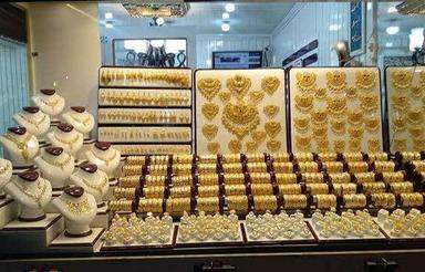اجاره مغازه فقط طلافروشی مرکز شهر