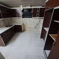 طبقه همکف مناسب برای زندگی برای آقای مجرد و کارگاه کم سروصدا