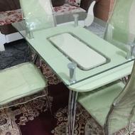 میز نهار خوری چهار نفره در حد نو
