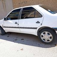 یک ماشین 405 SLX