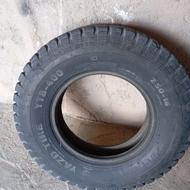 لاستیک عقب نیسان