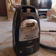 جاروبرقی ژاپنی سانیو 1500 وات در حد نو