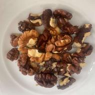 گردوی روغنی و مرغوب با پوست