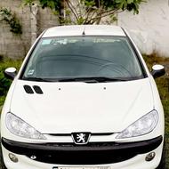 206 صندوقدار v8 مدل 97