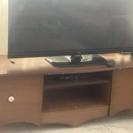 میز تلویزیون کلاسیک چوبی