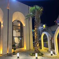 فروش عمده انواع گل وگیاه و انجام حیاط سازی و باغچه کاری