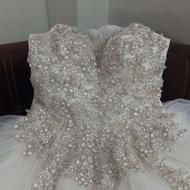 لباس عروس با تور و حجاب