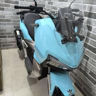 ای جی وی AGVکویر در حد خشک