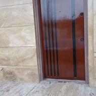 انجام رنگ امیزی راه پله تمام چوب گردون وکابینت نئوکلاسیک