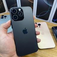 گوشی ایفون و سامسونگ