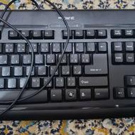 کیبورد کاملا نو و تر تمیز