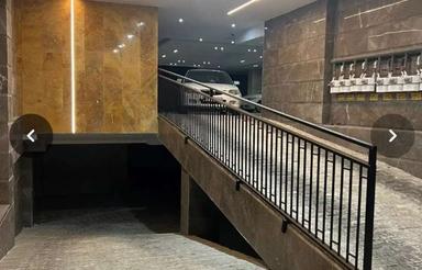 فروش آپارتمان 205 متر در پیروزی