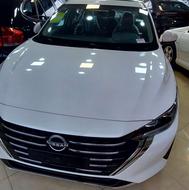 نیسان سیلفی هیبریدی 2025 سفید