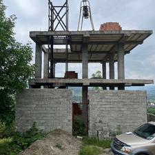 ویلای نیمه‌کاره با 900 متر زمین موقعیت خاص با مجوز کامل